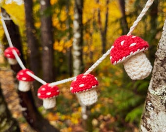 Crochet Mushroom Garland: Handmade Cotton Cottagecore Decor