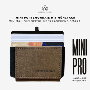 Cartera MINI PRO con monedero - Cartera fina para hombre, tarjetero para mujer - Marrón, hecha a mano en Alemania - 9 x 5,5 cm