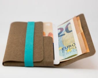 Cartera minimalista con monedero - A&K TINY | Tarjetero compacto y ultraligero | Hecho a mano y sostenible 9 x 5,8 cm