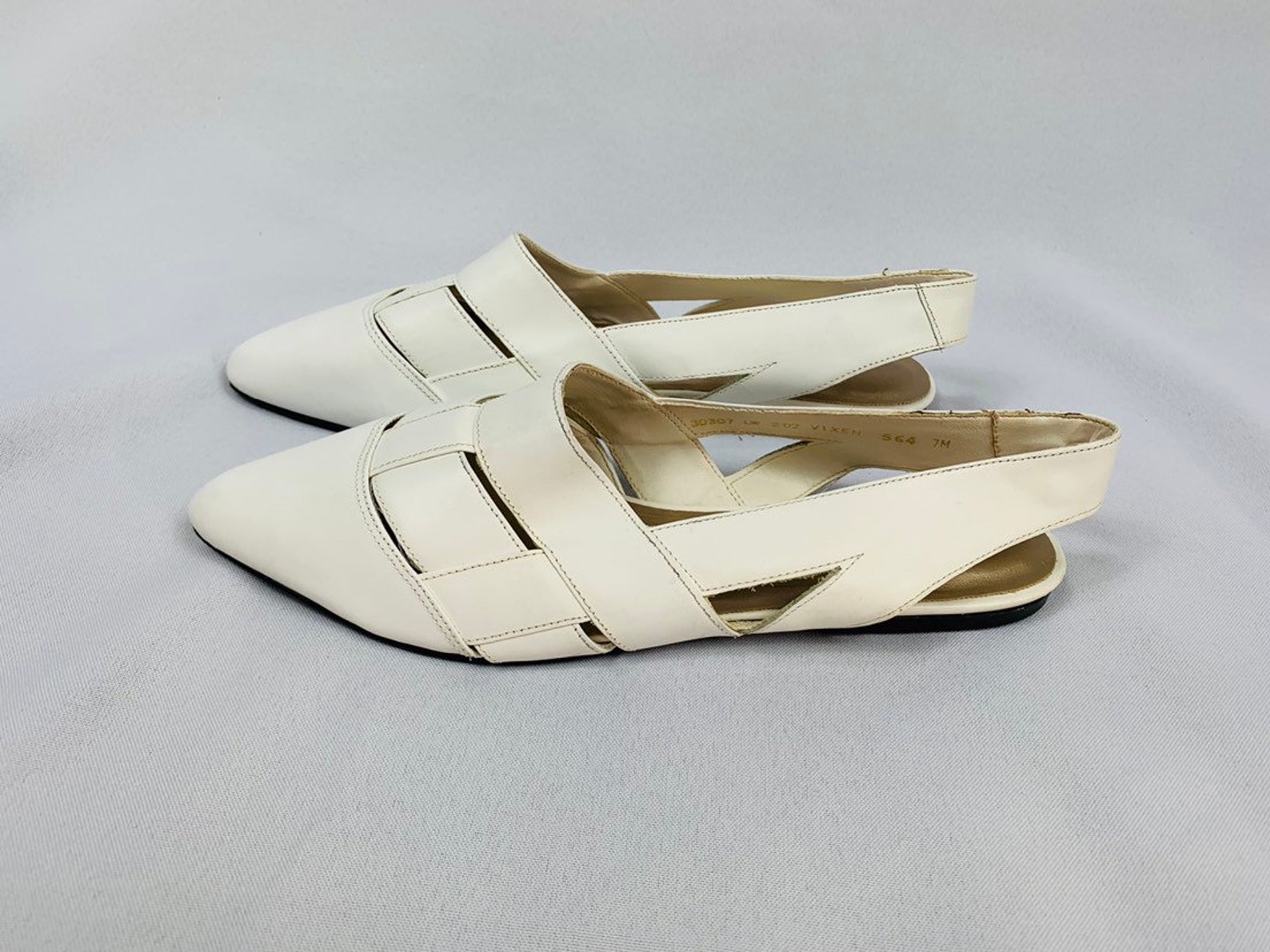 80s white pointed toe slingback flats by mainframe, white strappy cut out flats, vintage ballet flats, new old stock, deadstock,