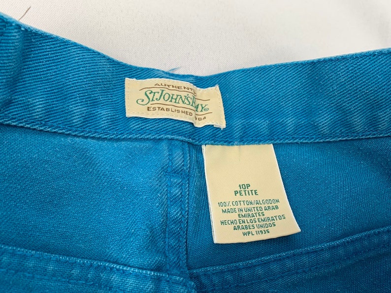 Size 10 29 Waist Mom Shorts Vintage Colored Denim Turquoise Teal Aqua Mom Jeans 90s Women/'s High Waisted Shorts Festival High Rise