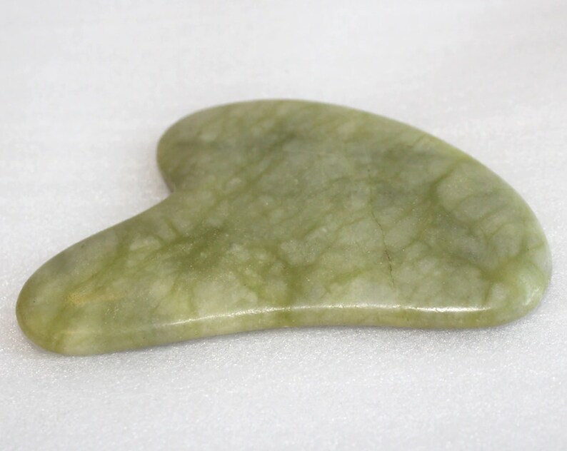 Natural green jade Gua Sha Board Pink Jade Stone Body Facial Eye Scraping Plate Acupuncture Massage Relaxation Health Care