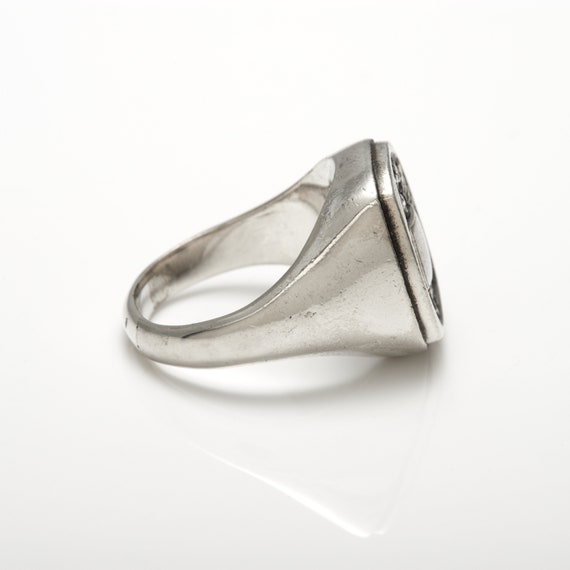 Silver Eagles signet ring. Solid ring with shield… - image 3