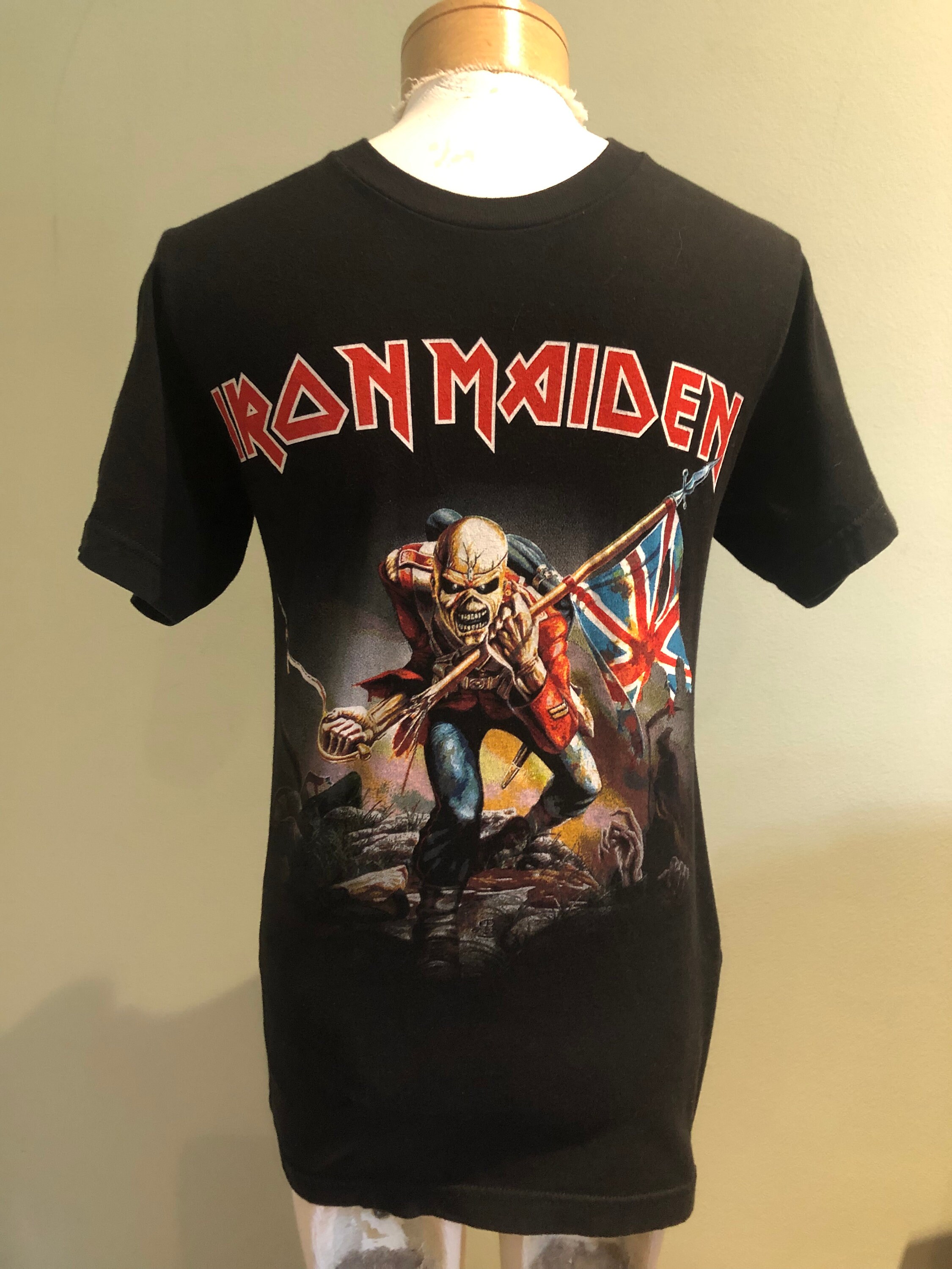 Fruit of the Loom - Iron Maiden band t-shirt, men's size XXL equivalent. cotton black type Vintage Second Hand