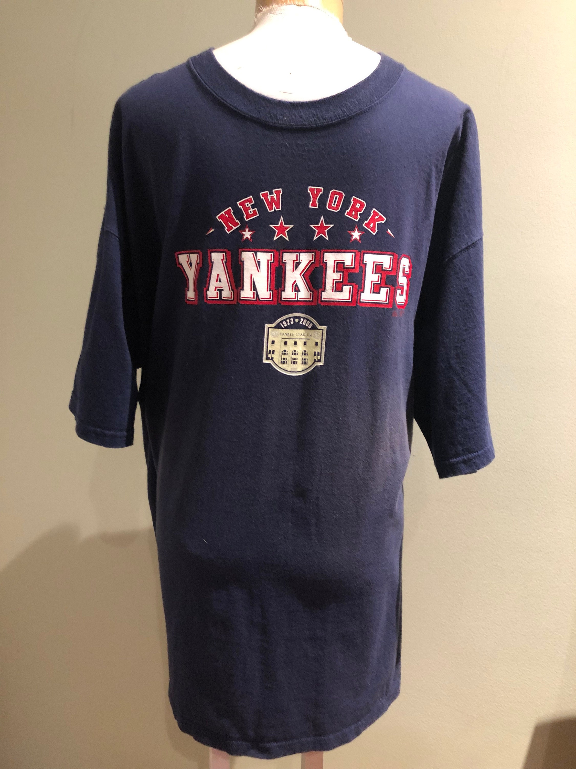 Vintage 2008 New York Yankees Yankee Stadium Final Season T-Shirt