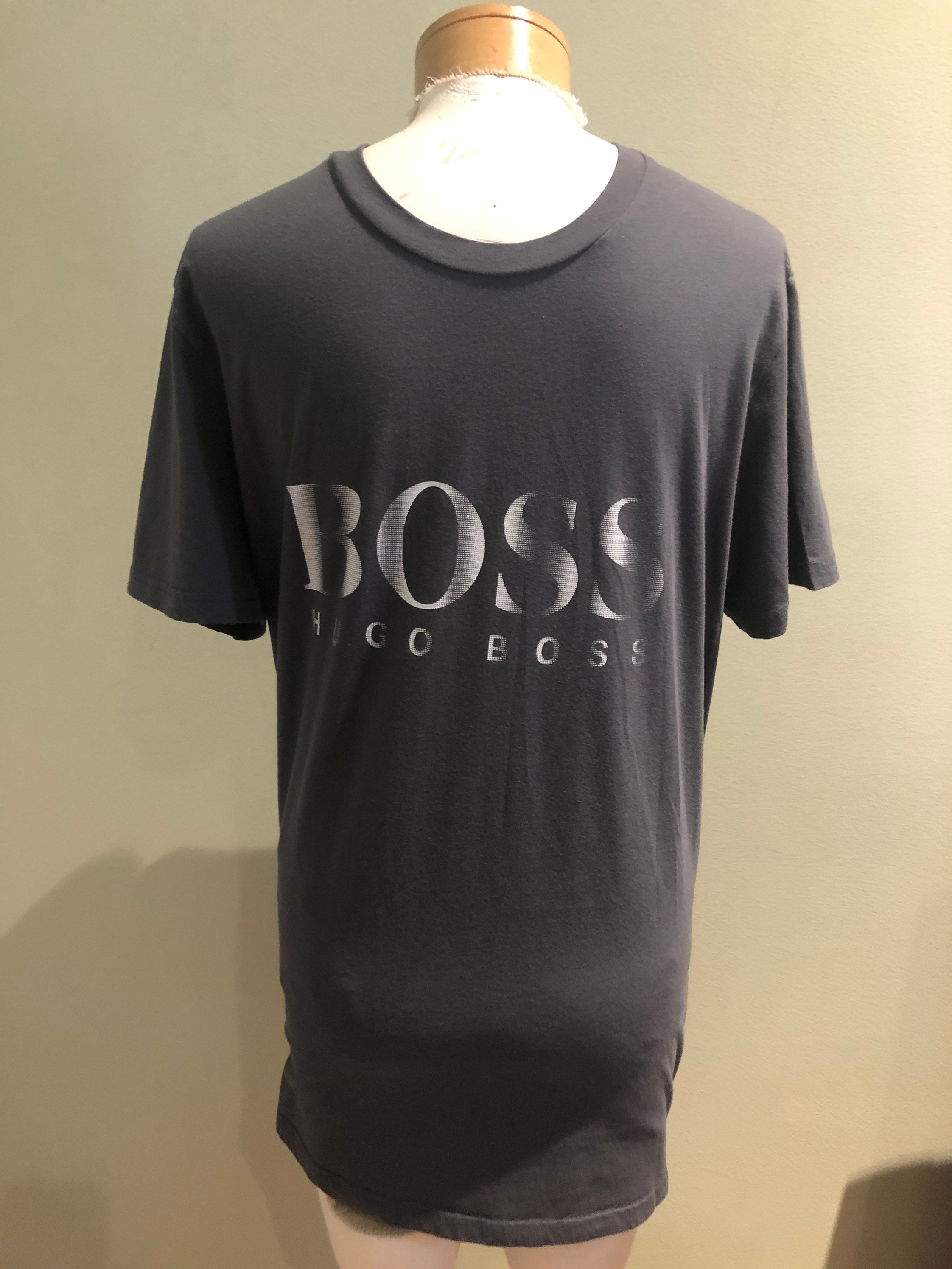 Alvorlig Macadam spontan Vintage Hugo Boss T-shirt - Etsy