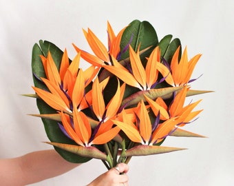 Bird of paradise paper flower, hawaiian tropical bouquet, crepe paper flowers arrangements, summer wedding, handmade paper flowers for decor