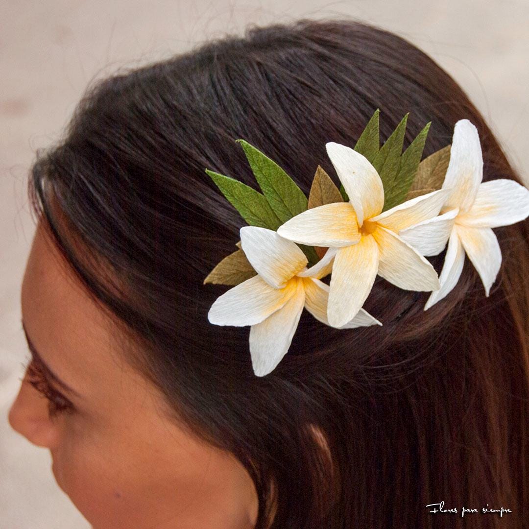 Barrette Cheveux Fleurs de Frangipanier Rouges- Barrette Cheveux Mariage