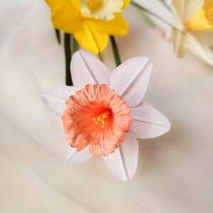 Crepe paper daffodil flowers bouquet, handmade everlasting spring decor, floral home gift image 7