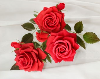Crepe paper roses, paper roses bouquet, paper flower bouquet, first anniversary paper gift, bridesmaid bouquet red, realistic paper flowers
