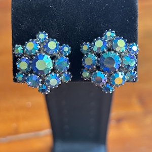 Vintage Blue Aurora Borealis Rhinestone Clip On Earrings
