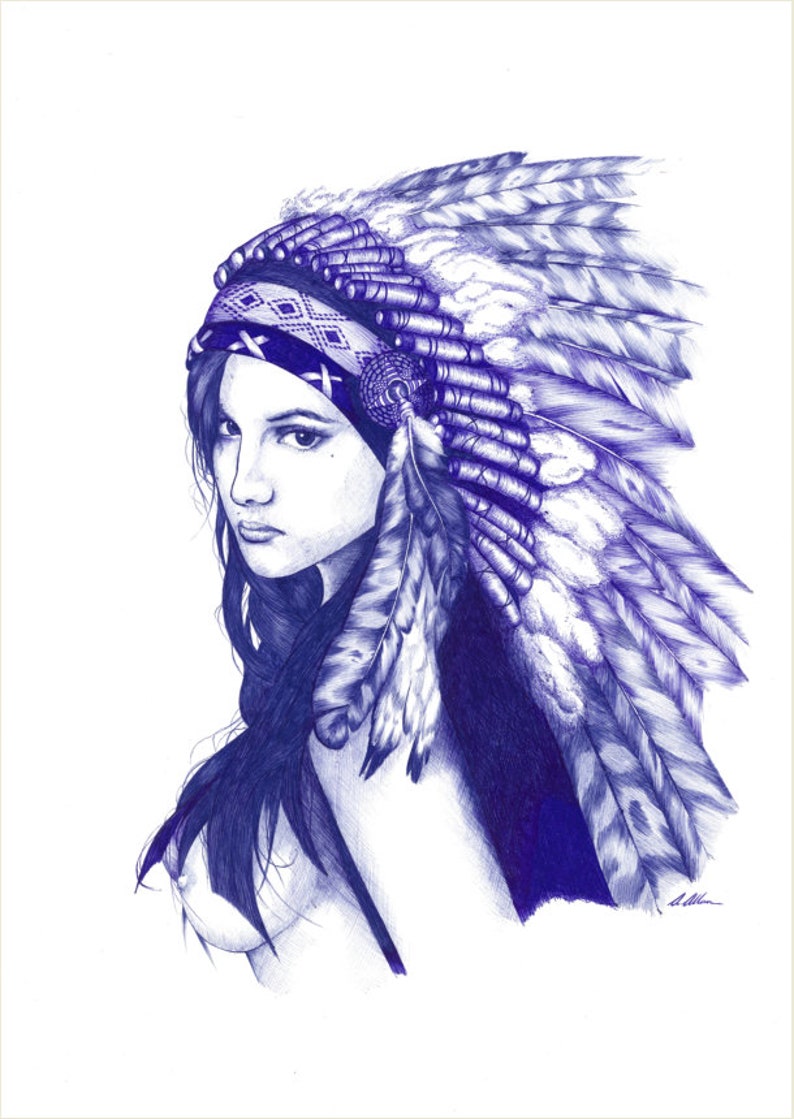 Girl in Feather Headdress, Native American Indian, Tradition, Cu Girl in Feather Headdress, Native American Indian, Tradition, Cu