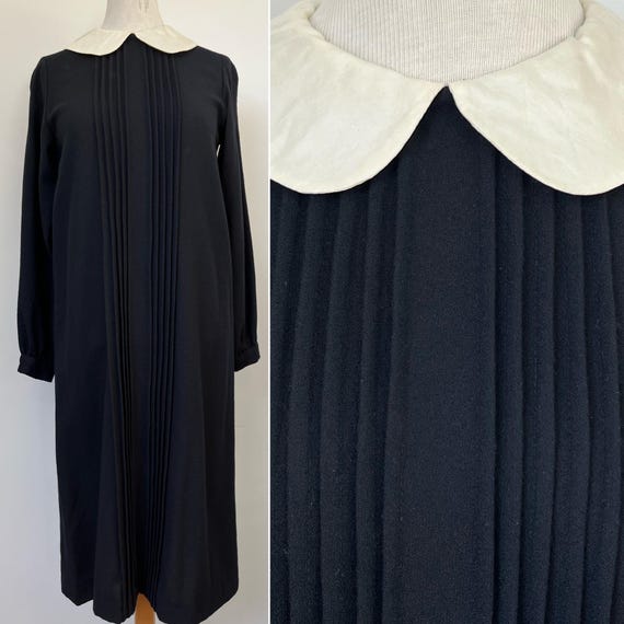 1960s Black Wool Dress, Peter Pan Collar, Wednesday Addams, Monochrome, 34”