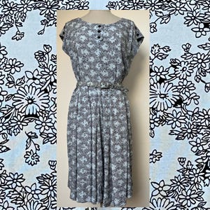 Blauwe jurk jaren 1950, jurk jaren 1950 bloemenprint, jurk jaren 1950, jurk mid Centuty, maat M, maat L, maat 16