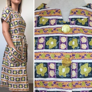 1950s AS NEW Novelty Print Day Dress, Size S