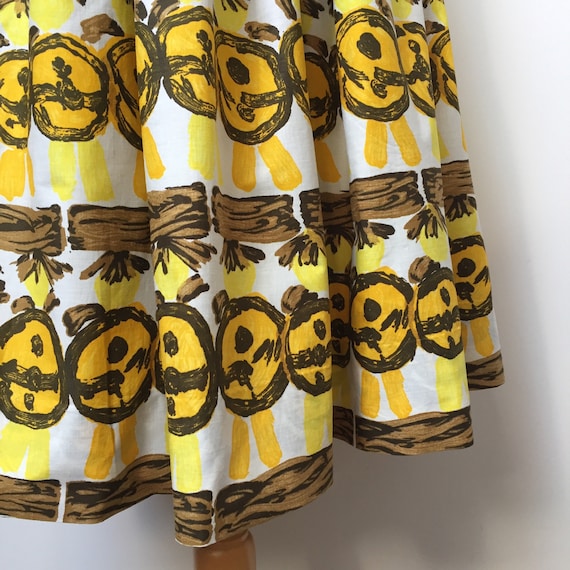 1950s Novelty Print Skirt
