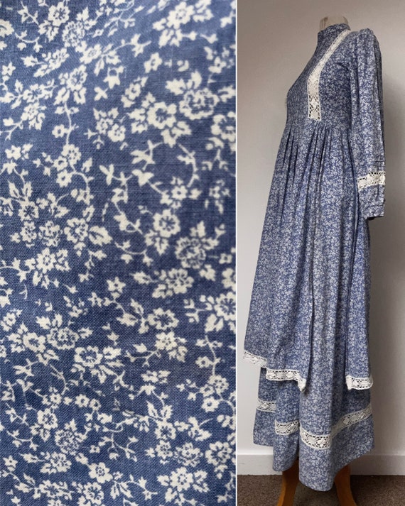 1970s LAURA ASHLEY Apron Dress, Dyers and Printer… - image 3