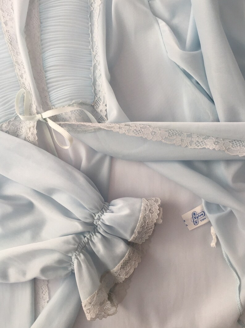 Vintage bed jacket with long sleeves