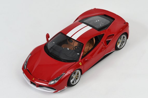 Ferrari 488 Gtb 70th Anniversary Michael Schumacher 118th Scale