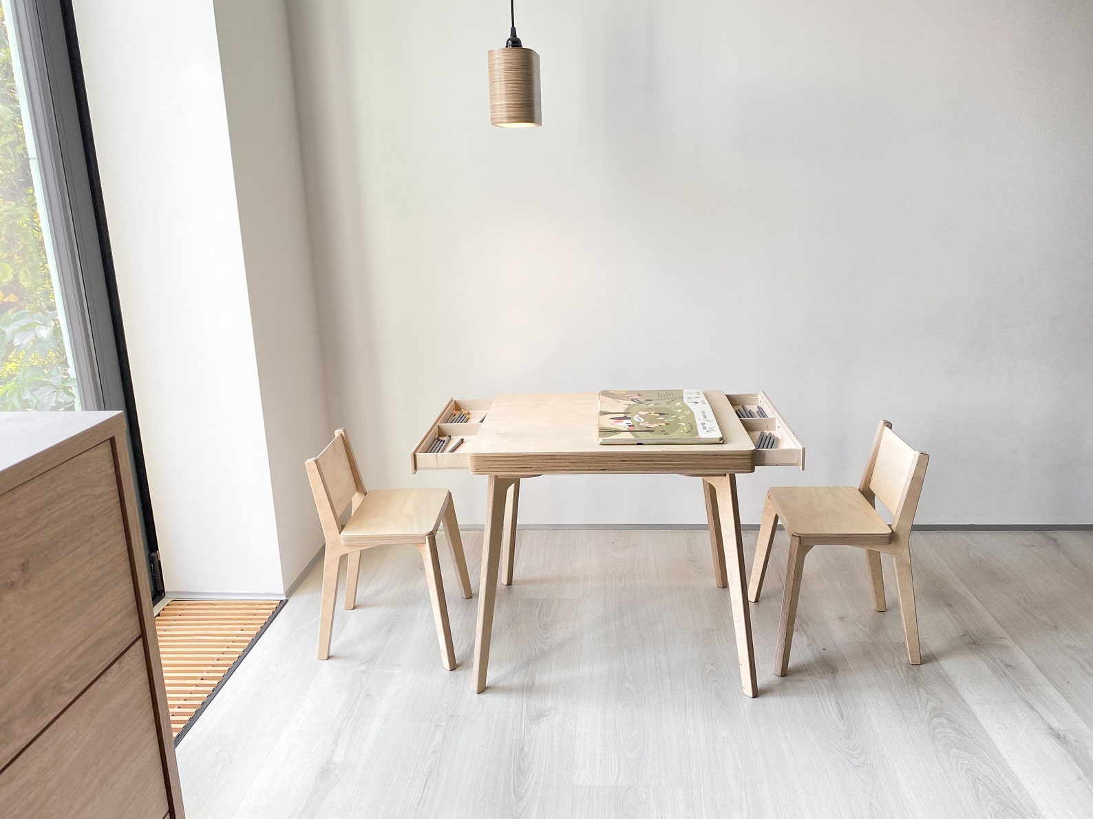 Table for TWINS With 2 Chairs and 2 Drawers for 15 to 8 - Etsy