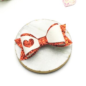 Valentines hair bows, Heart hair clip, Red glitter bows, Valentines outfit baby girl, Valentine headband bow