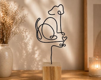 Wire Dog Sculpture Made of Metal | Minimalist Dog Decor Wooden Base | Gift for Dog Lovers, Dog Owners & Animal Lovers