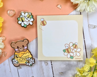 Bumble Berry Bee Memo Pad and Pin Bundle // Cute, Kawaii, Nature, Stationery, Spring