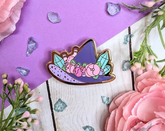 Floral Witches Hat Enamel Pin // Halloween, Witch, Glitter, Cute, Kawaii