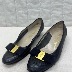 SALVATORE FERRAGAMO PUMPS