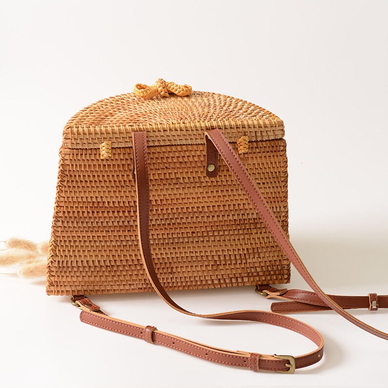 New Handmade Woven Rattan Backpacks Women PU Leather Bow Hasp Inside Blue Flowers Print Backpack Ladies Double Straps Bags B59
