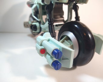 Cyclone Scott Bernard Recreation Gauntlets