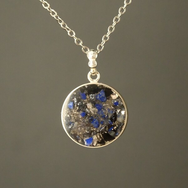 Lapis lazuli amulet made of 925 sterling silver and silicon 20 mm DM by hand