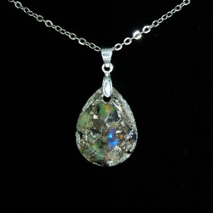 Noble hand-crafted drop amulet made of precious opal silver leaf and bismuth 925 sterling silver chain Shipping from Germany