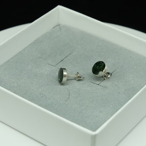 925 Sterling Silver Jewelry Stud Earrings made from modern manufacturing process for sustainability made in Germany with green fuchsite