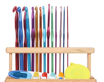 Olikraft Crochet Hook Organizer Set - A Wooden Workstation Holder with 14 Standard Grip Crochet Hooks and its Accessories Kit