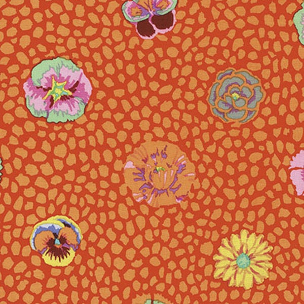 Kaffe Fassett Collective - Free Spirit Fabrics - Design by Philip Jacobs - GP59.APRICOT - Guinea Flower