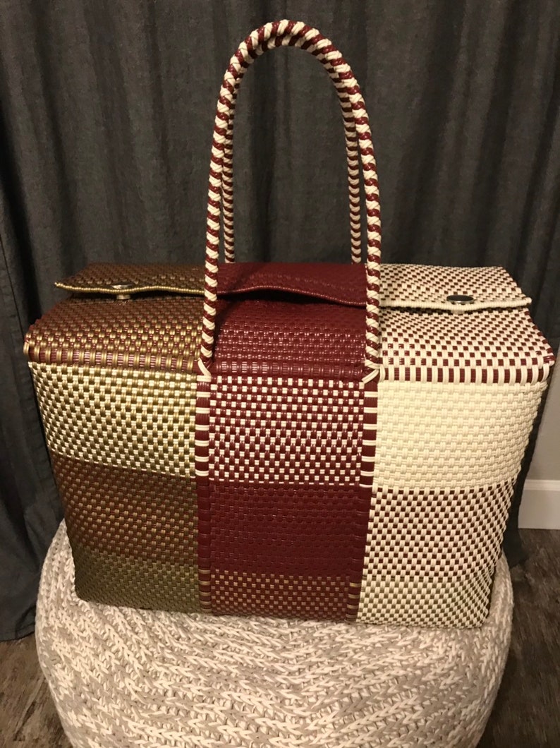 woven plastic tote