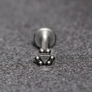 唇のジュエリー。メデューサの唇のピアス。モンローのゴールドのピアス。ラブレットのイヤリング。サージカル スチールのフラット バック イヤリング。人中ピアスのジュエリー。