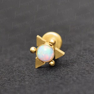 Surgical steel lip piercing opal. Monroe stud. Labret piercing. Flat back stud. Medusa jewelry. Philtrum labret piercing. Labret jewelry.