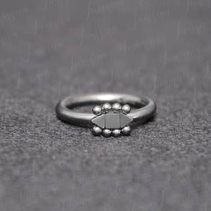 Rook piercing jewelry. Conch hoop. Tragus earring hoop. Cartilage ring. Helix earring hoop. Clicker ring. Forward helix piercing gold.
