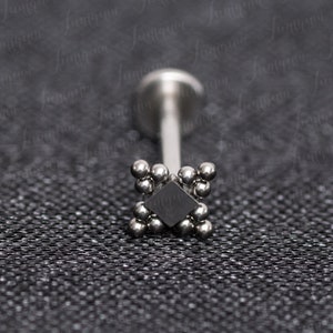 Lip Piercing Stud. Philtrum Jewelry. Surgical Steel Labret Stud. Medusa Piercing Jewelry. Monroe Lip Ring. Flat Back Earring Gold.