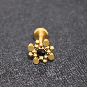 Lip piercing stud. Philtrum jewelry. Surgical steel labret stud. Medusa piercing jewelry. Monroe lip ring. Flat back earring gold.