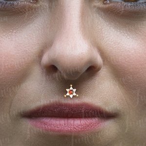 Labradorit Ohrstecker aus Chirurgenstahl. Lippen labret Schmuck. Lippenring 16 Gauge. Philtrum Schmuck. Medusa Lippenstecker. Monroe-Piercing. Flache Rückseite Ohrring.