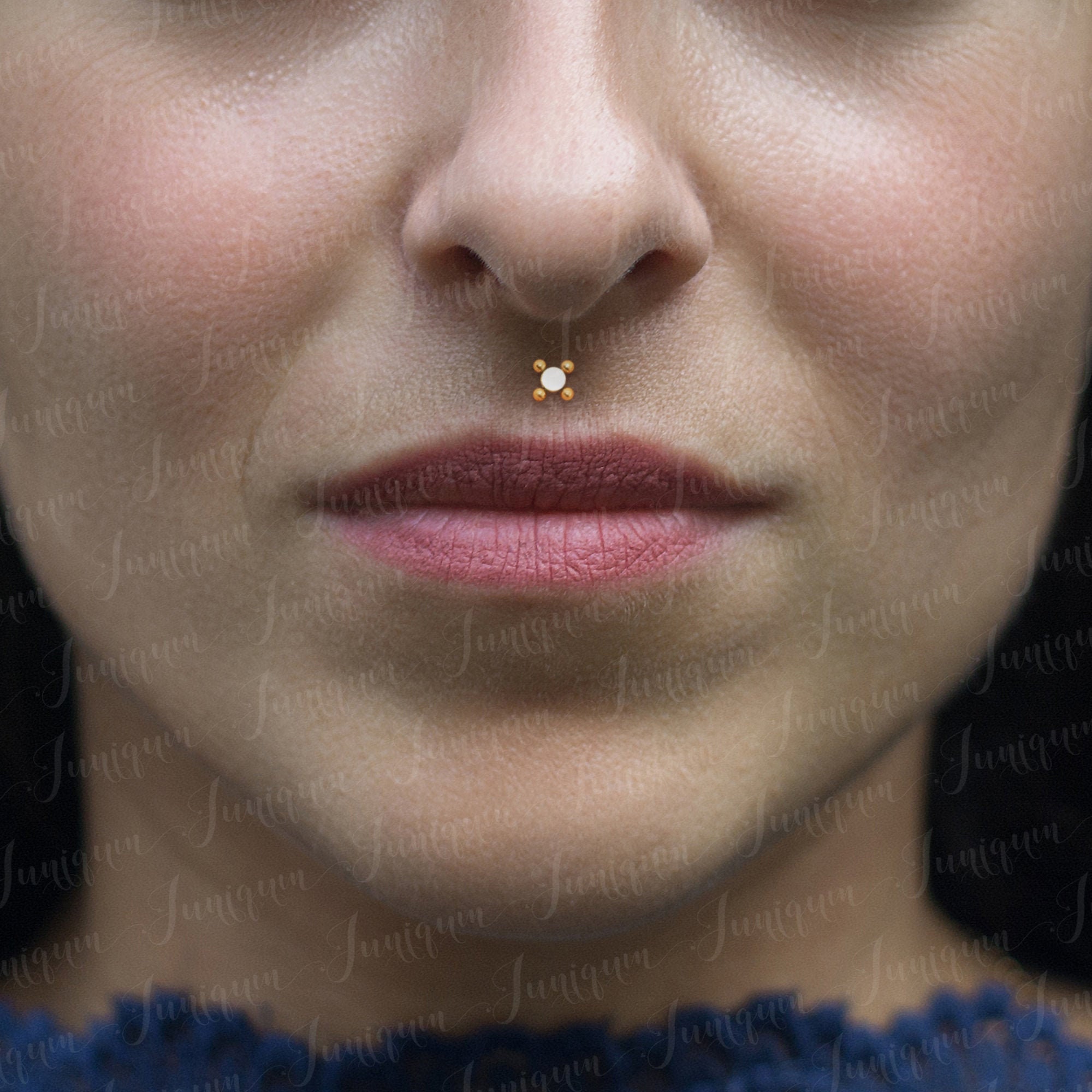 Philtrum Piercing. Medusa Labret. Monroe Piercing Schmuck. Lippenring Ohrstecker. Labret Ohrstecker. Labret mit Innengewinde. Lippenohrring. Etsy