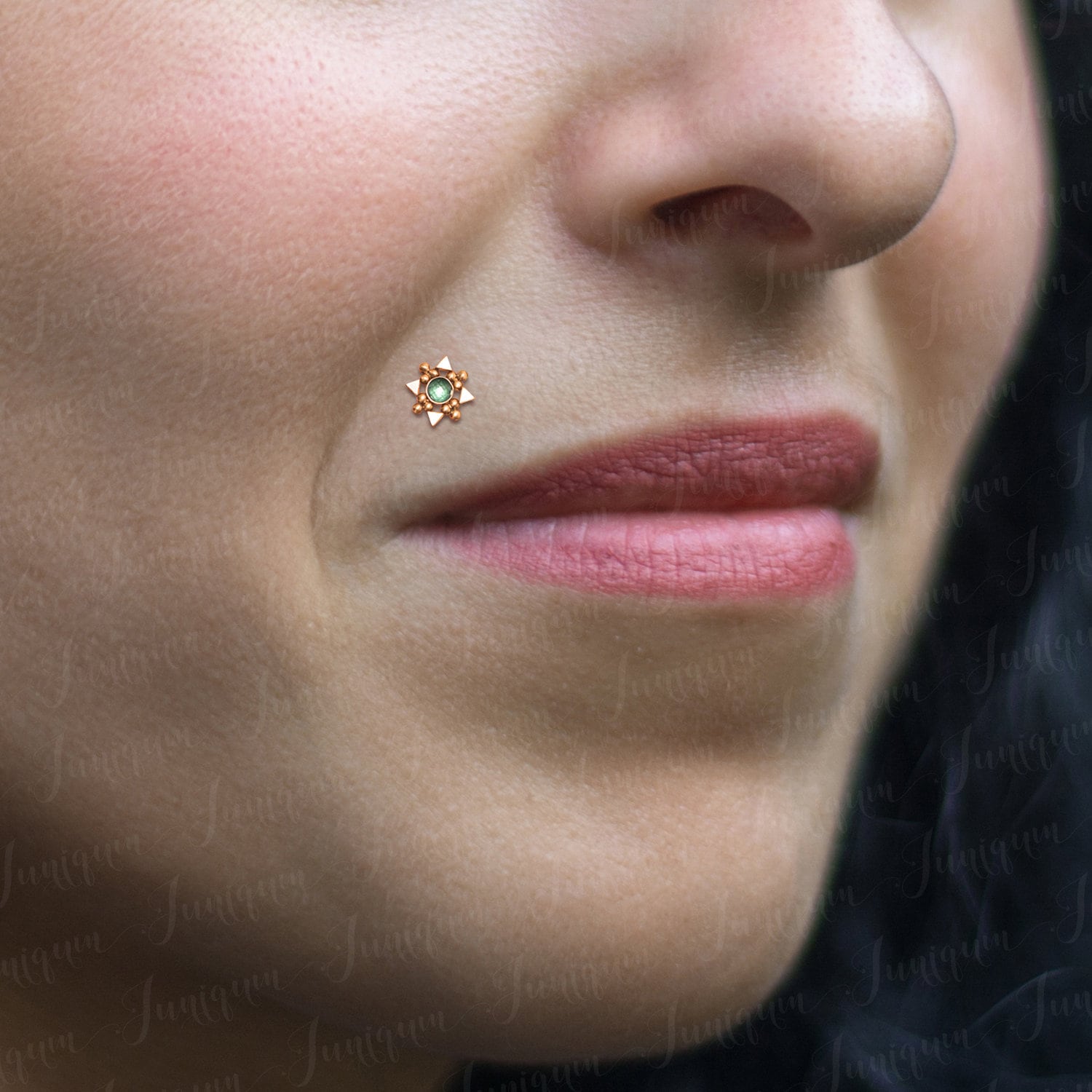 Anillo labial Medusa. Monroe piercing joyas. Joyería Labret. Etsy