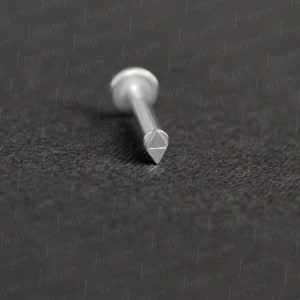 Lip jewelry. Medusa lip piercing. Monroe gold piercing. Labret earring. Flat back earring surgical steel. Philtrum piercing jewelry.