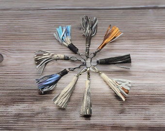 Handcrafted Leather Tassel Keychain - Stylish and Functional Gift