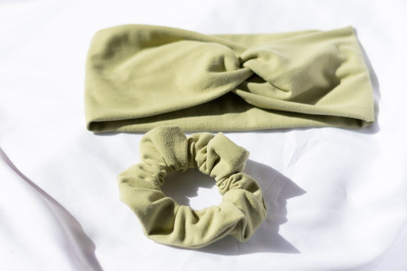 Twisted Headband Scrunchie Set Saint Patrick/'s Day Sage Green Jersey Knit