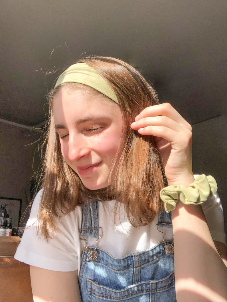 Twisted Headband Scrunchie Set Saint Patrick/'s Day Sage Green Jersey Knit