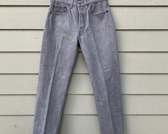 Levis 501 28" USA 29x28. Vintage 80s buttonfly.